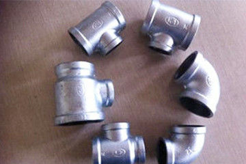 Koneksi Besi Poly Ductile Fitting Pipa Lunak